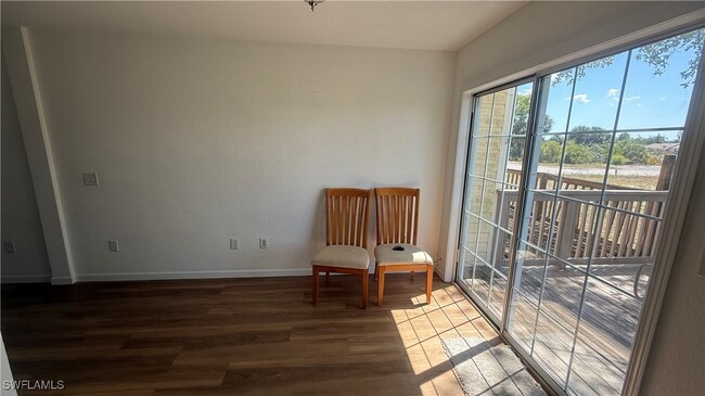Building Photo - 111 Yellow Tail Loop