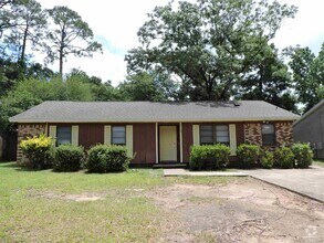 Building Photo - 7705 Deborah Dr