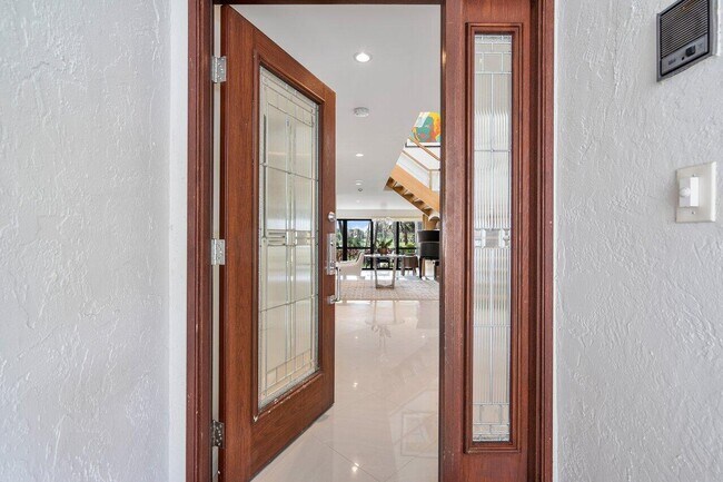 Foto del edificio - 2335 S Ocean Blvd