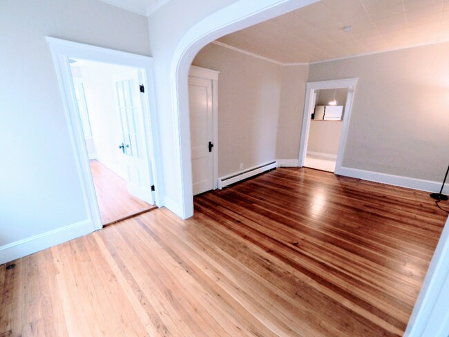 Foto del edificio - 862-864-864 Riverside Dr
