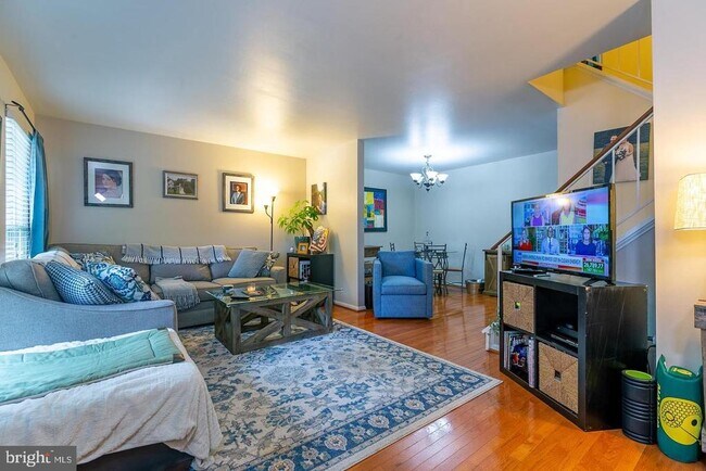 Foto del edificio - 13662 Barren Springs Ct