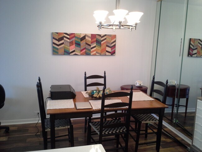 Dining Room - 155 N Harbor Dr