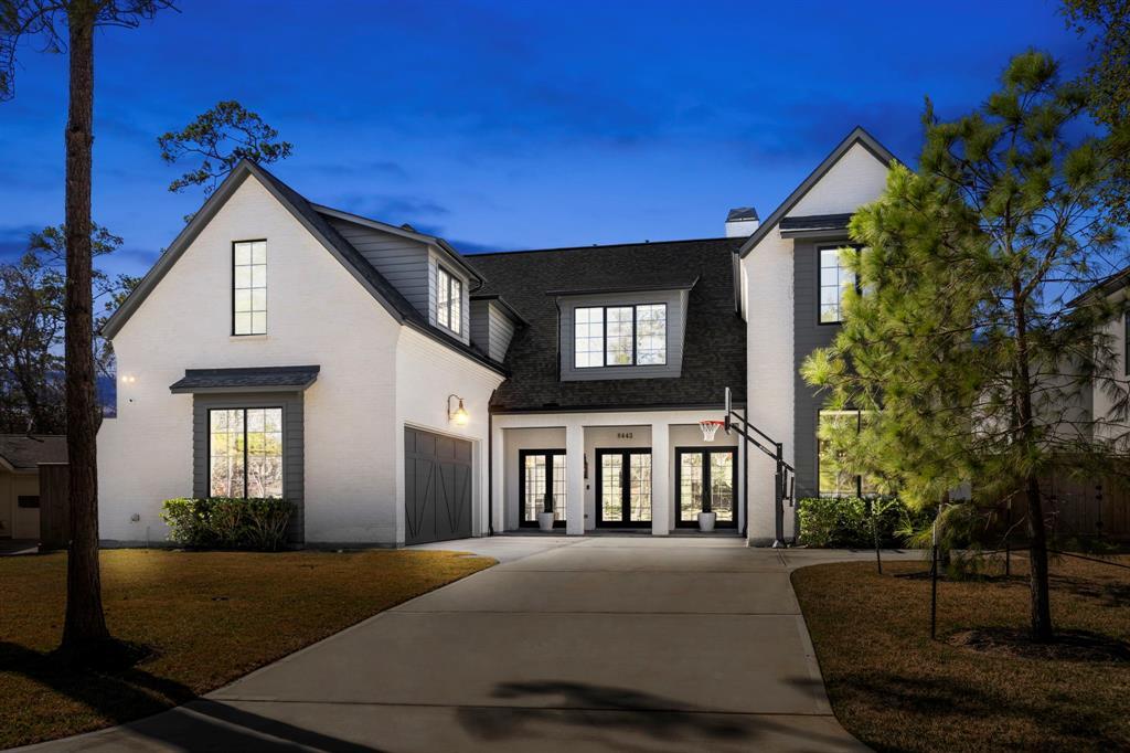 Foto principal - 8443 Hunters Creek Dr
