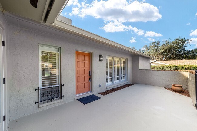 Building Photo - 3 BR/2 BA HOME - SE 12th Street, Ocala - A...