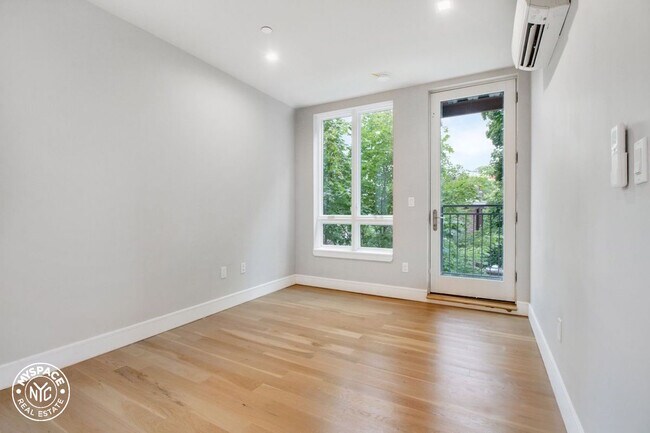 Foto del edificio - 102 Quincy St