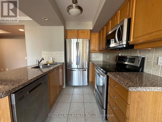 Building Photo - 10 Northtown Way