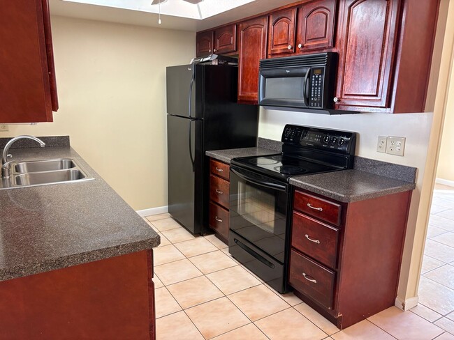 Photo - Nice quiet neighborhood in Arbor Ridge Area (32817) House