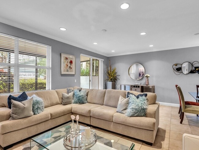 Building Photo - 9719 Darlington Pl