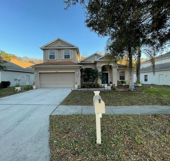 Building Photo - 10618 Deerberry Dr