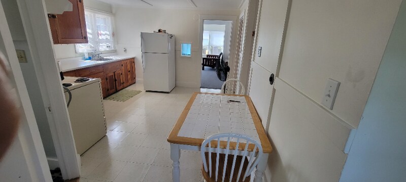 Foto del edificio - 361 Lakeside Ave
