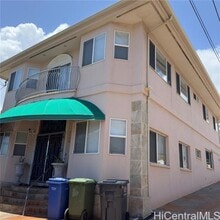 Building Photo - 3556 Alohea Ave