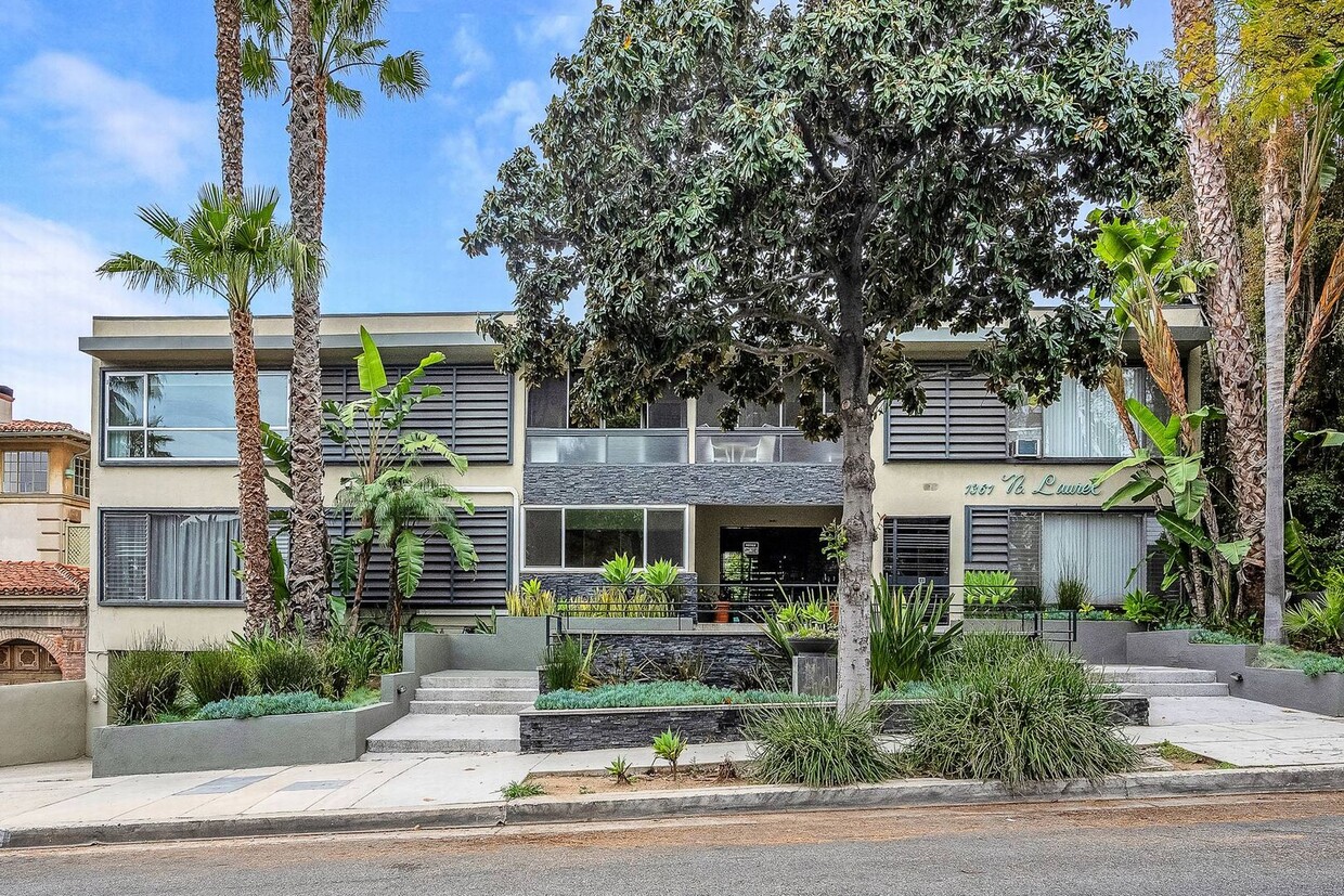 Primary Photo - Stunning mid-century building!