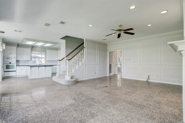 Foto del edificio - 4210 Alcorn Glen Ln