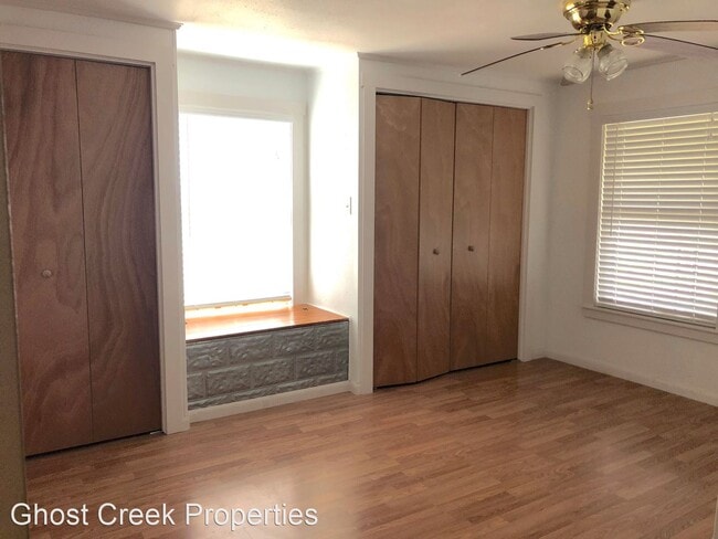 Building Photo - 2 br, 2 bath House - 462 Stringtown Rd.