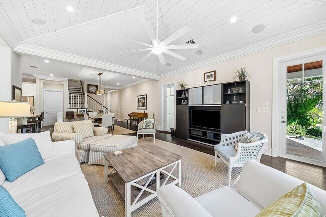 Foto del edificio - 120 Grove Way