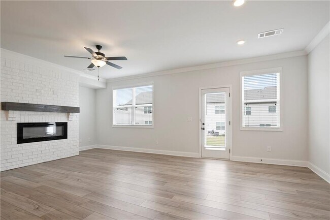 Building Photo - 4644 Cypress Pk Dr