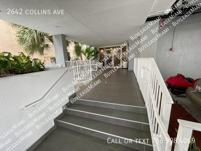 Foto del edificio - 2642 Collins Ave