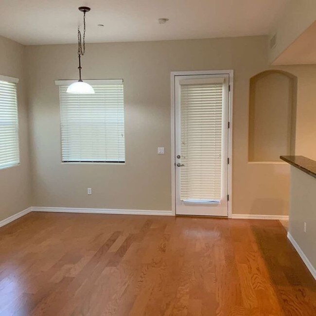 Foto del edificio - 10055 N 142nd St