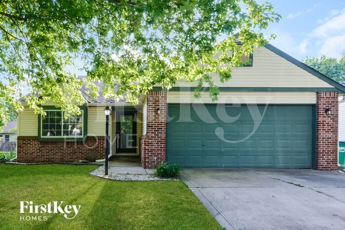 Foto principal - 274 Meadow Glen Dr
