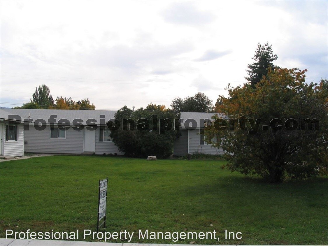 Primary Photo - 2511 S 3rd St W