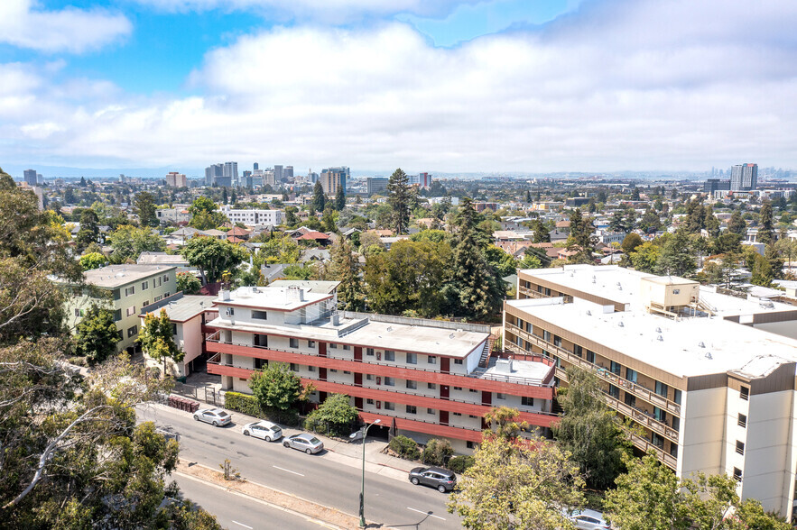 Primary Photo - Grand at Rockridge (FKA Pleasant Valley Apts)