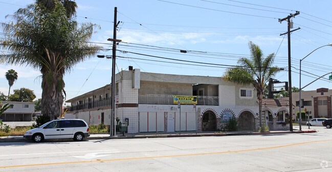 Foto del edificio - 4988-4990 Santa Anita Ave
