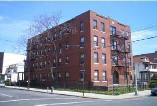Primary Photo - 5601-5603 Snyder Ave