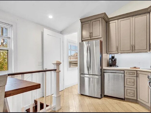 Foto del edificio - 1703 Webb St