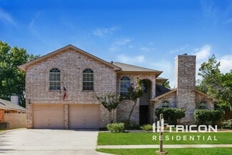 Building Photo - 2817 Laurel Hill Dr