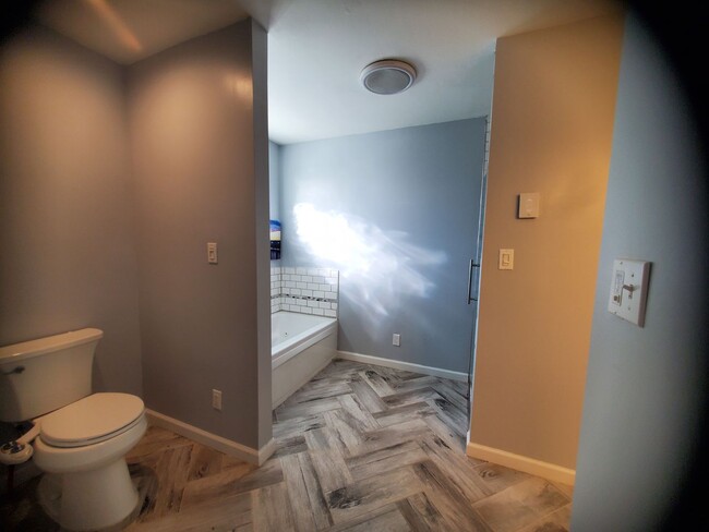 Building Photo - 6010 Blairmore Pl