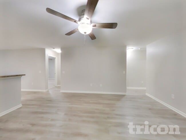 Building Photo - 9910 Waldens Pond Court