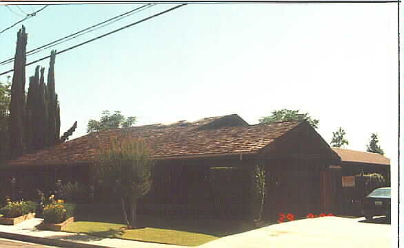 Primary Photo - 5516 Sultana Ave