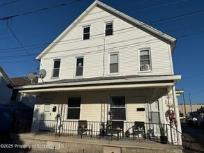 Building Photo - 216 14th Ave