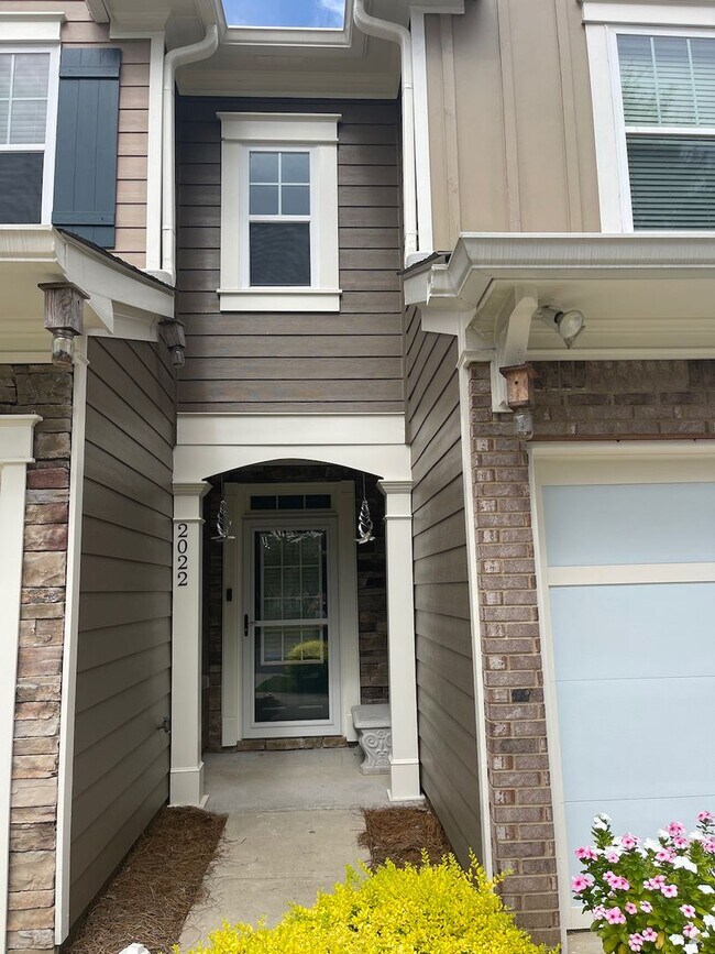 Foto del edificio - Upgraded Townhouse near Whole Foods in Kennesaw