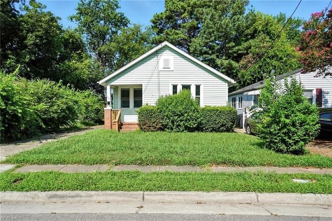Building Photo - 7483 Hughart St