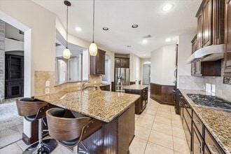 Building Photo - 9119 Brownwood Bend Ct