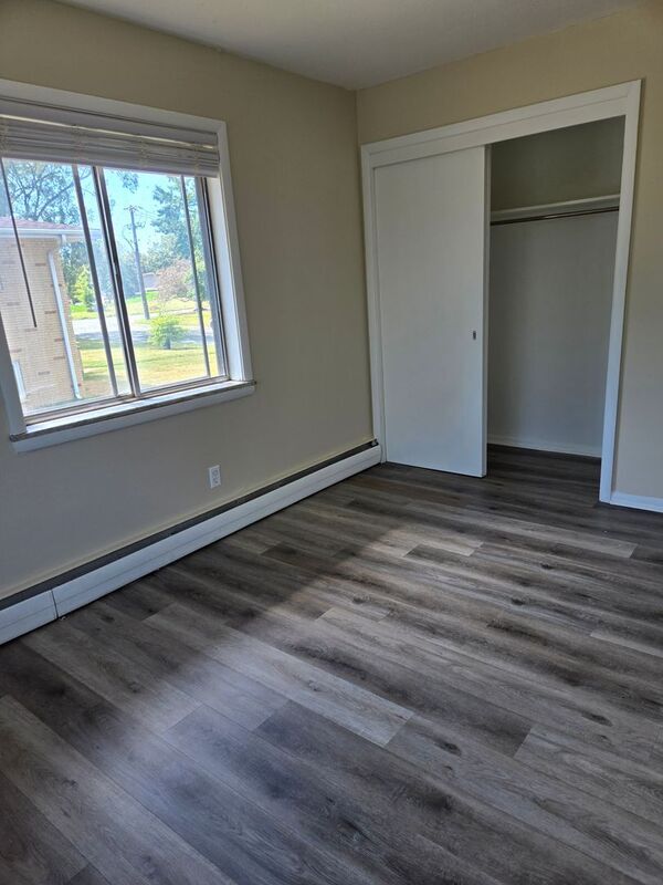 Foto del edificio - 6541 2nd St NE
