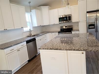 Building Photo - 26020 Townfield Dr