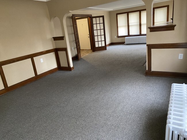 Large dining room - 2903 N 50th St