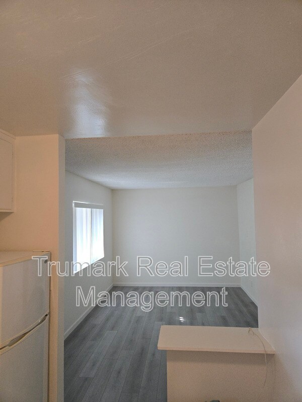 Foto del edificio - 4337 Toland Way