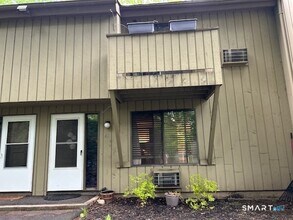 Building Photo - 48 Quidnet Ct