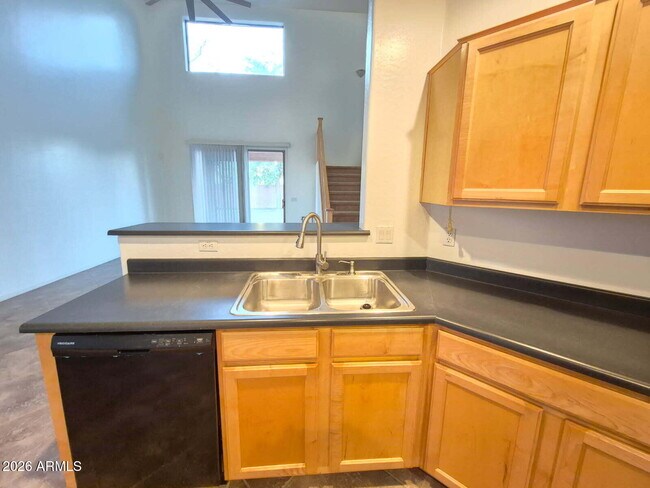 Foto del edificio - 16438 N 72nd Ln