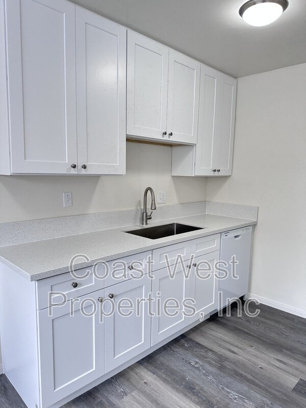 Foto del edificio - 1620 Reed Ave