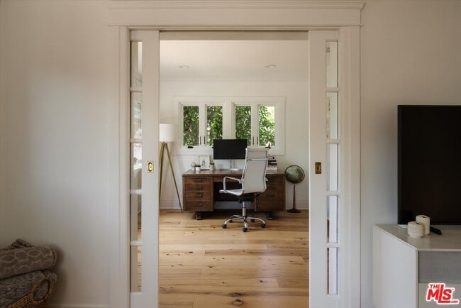 Foto del edificio - 1130 El Paso Dr