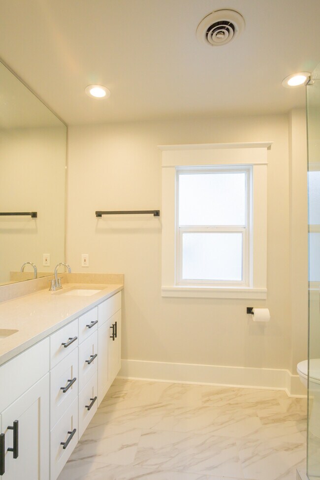 Foto del edificio - 1735 24th Ave