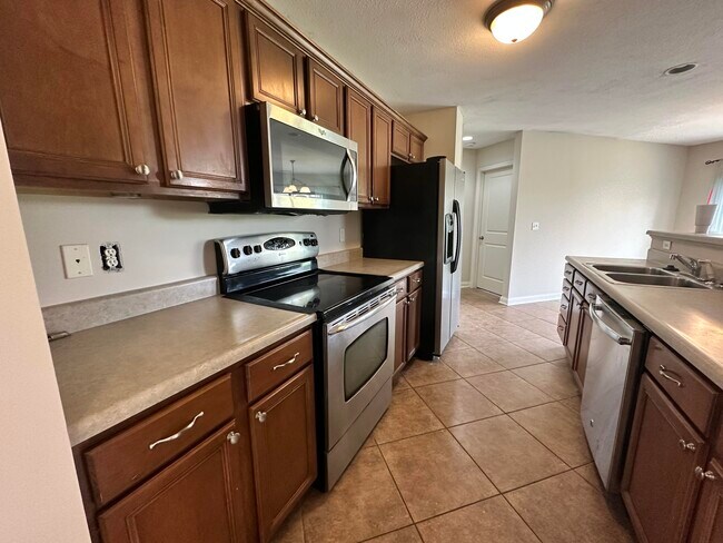 Foto del edificio - 5711 Vero Way