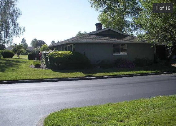 Primary Photo - 350 Rockgreen Pl