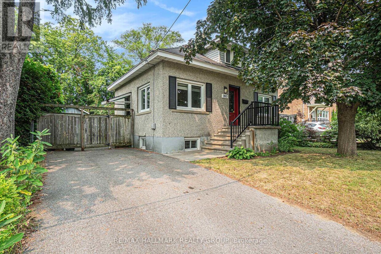 Primary Photo - 1197 Emperor Ave