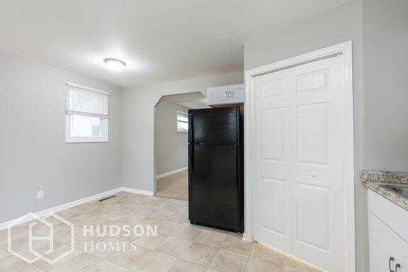 Building Photo - 35 Pierson Pl