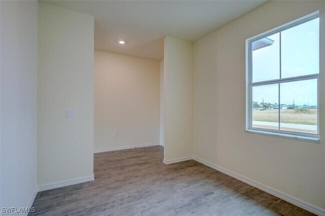 Foto del edificio - 1320 NE 17th Ave